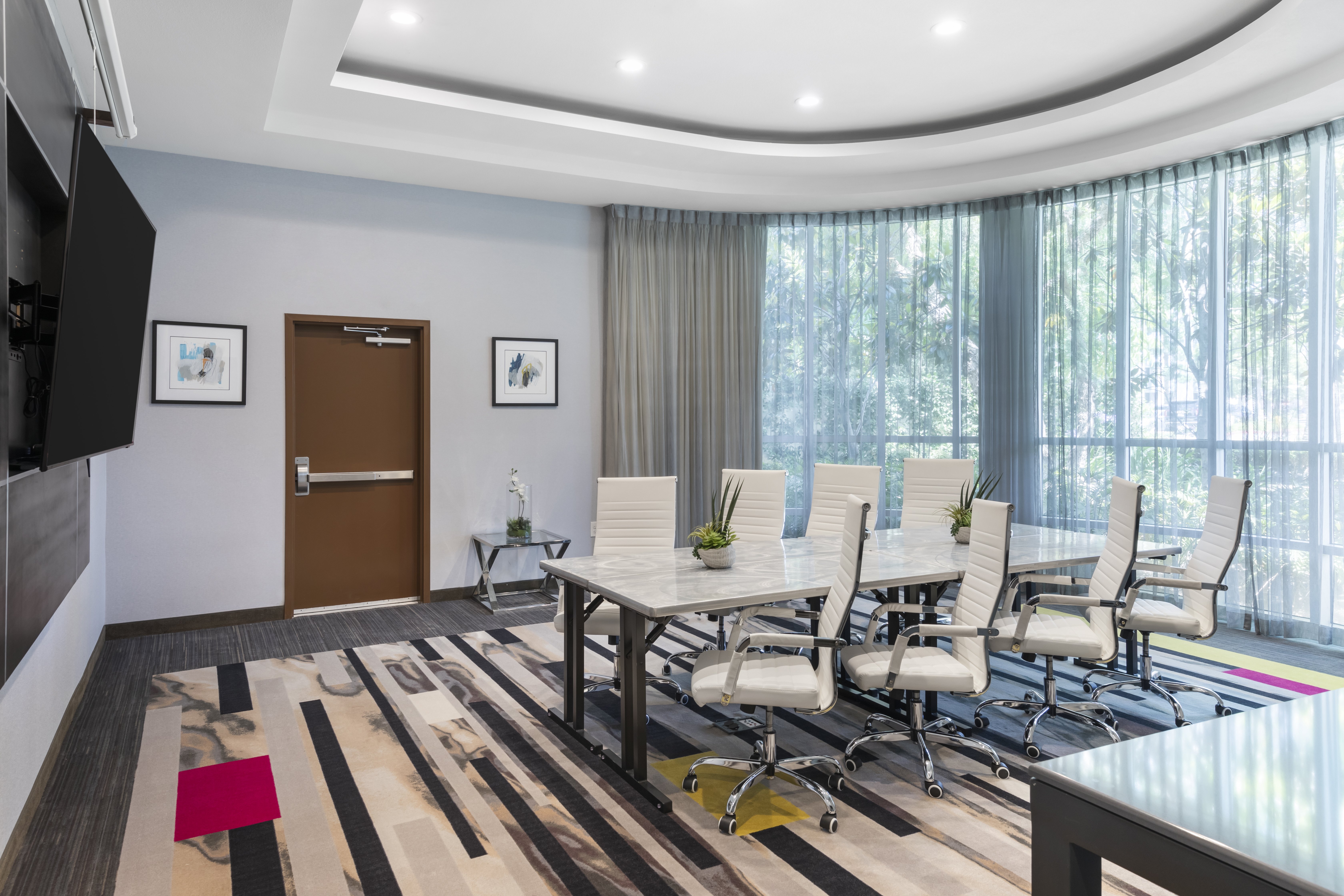 holiday inn express and suites anaheim resort area by ihg