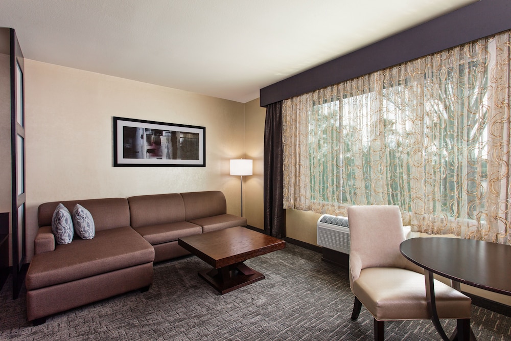 holiday inn express and suites anaheim resort area by ihg