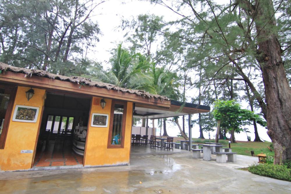 baan chao mai beach house