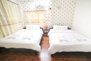 maylay guesthouse