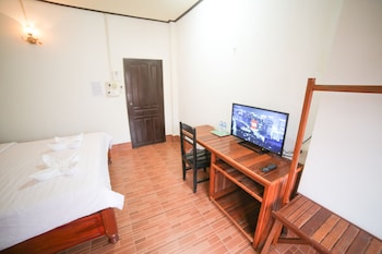 maylay guesthouse