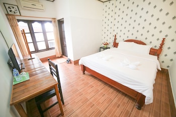 maylay guesthouse