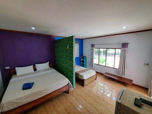 baan long beach