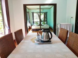 baan long beach