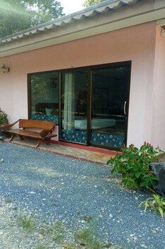 Baan Long Beach,Saladan>>Ko Lanta,3 star