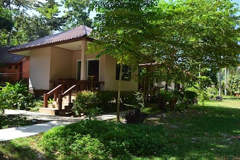 baan long beach