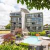 heartland ambassador hotel hamilton