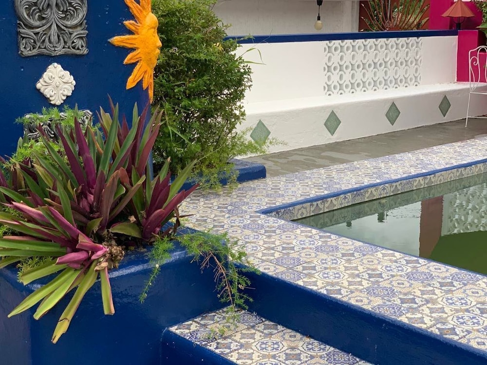 Casa La Granja,Iloilo City>>Iloilo,3 star