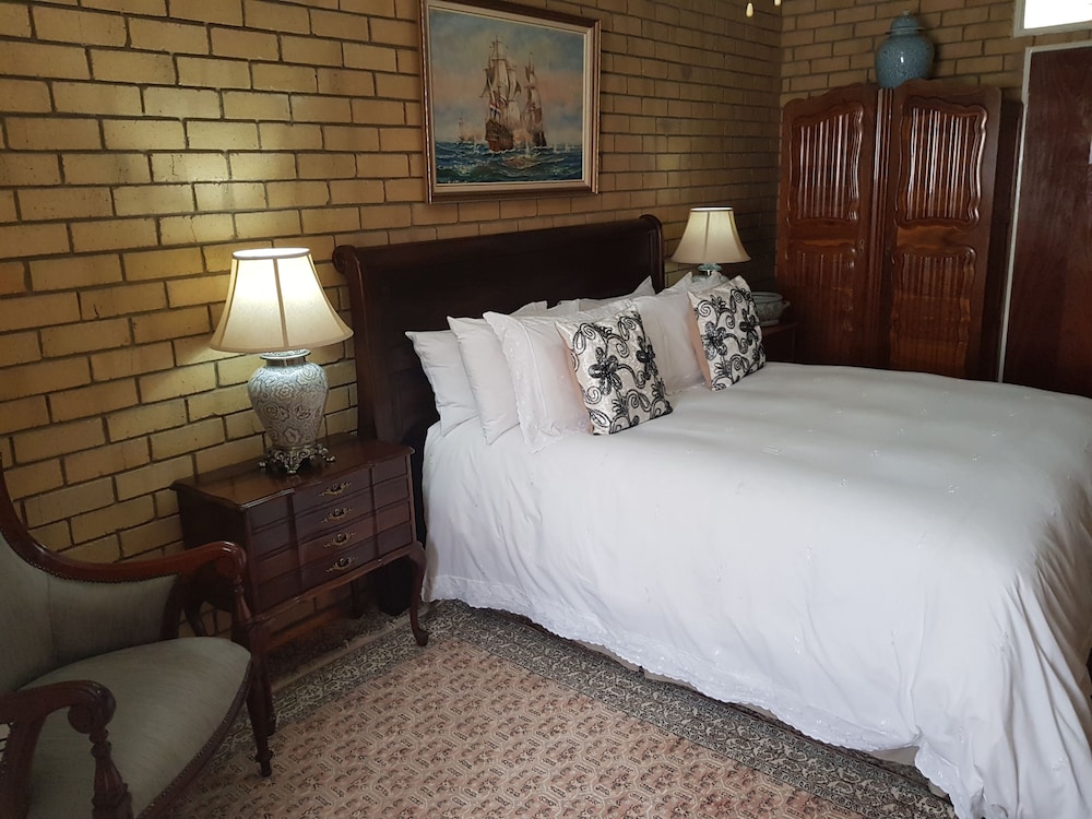 mountain view country estate