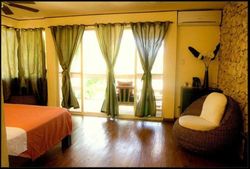 angelina beach resort and italian restaurant malapascua