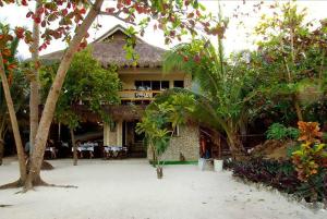 angelina beach resort and italian restaurant malapascua