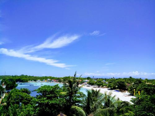 angelina beach resort and italian restaurant malapascua