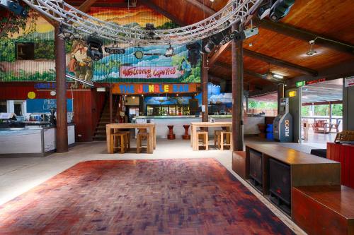 pks jungle village hostel