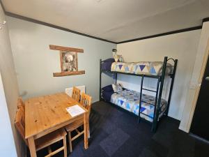chateau backpacker and motels