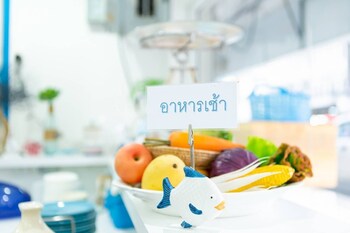 bed by boat hotel and apartment