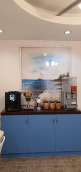 bed by boat hotel and apartment