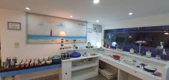 bed by boat hotel and apartment