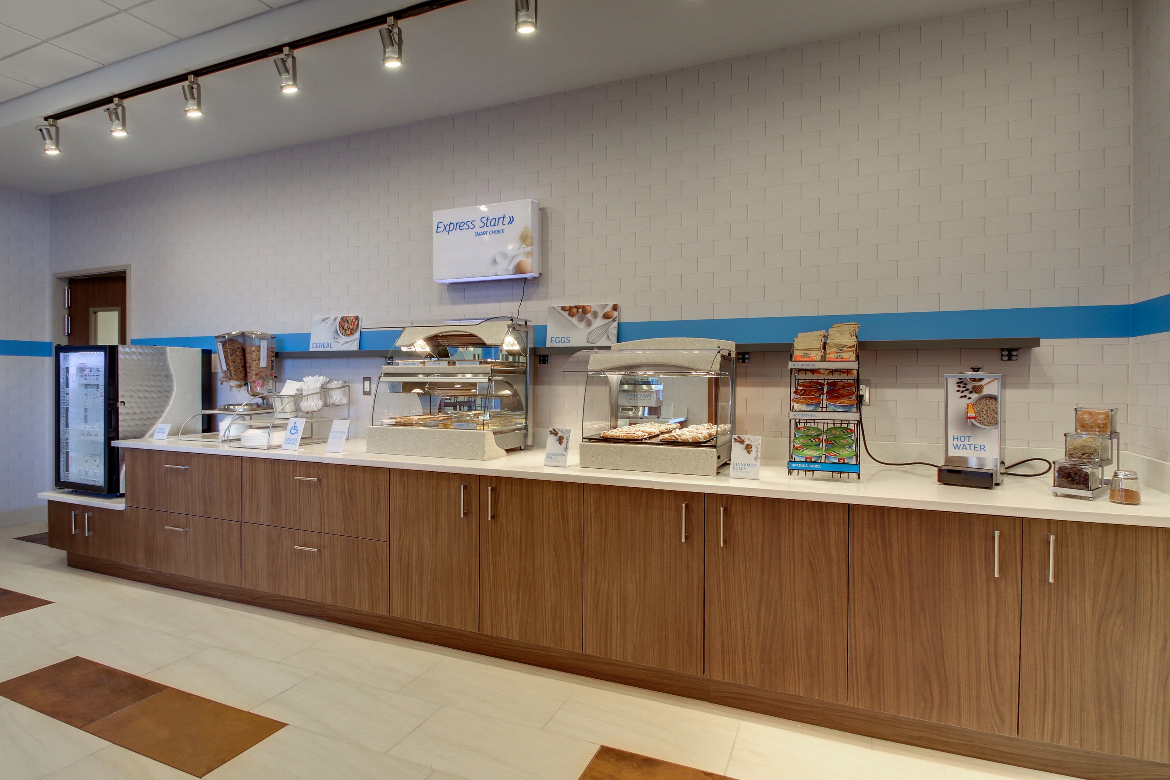 holiday inn express and suites galesburg by ihg