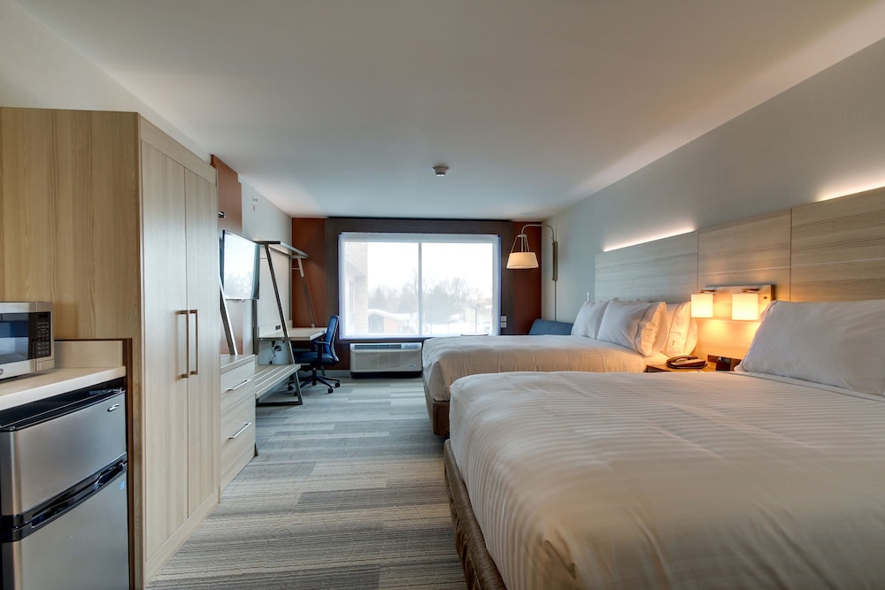 holiday inn express and suites galesburg by ihg