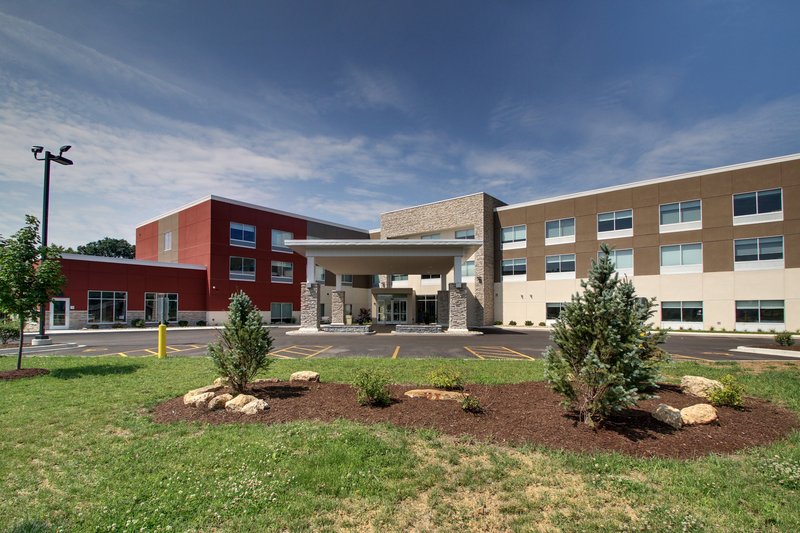 holiday inn express and suites galesburg by ihg