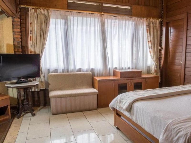 Talita Mountain Resort,Bogor>>Bandung,3 star