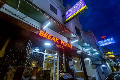 break point hotel