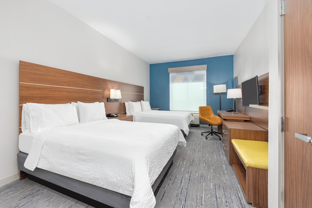 holiday inn express and suites houston s medical c