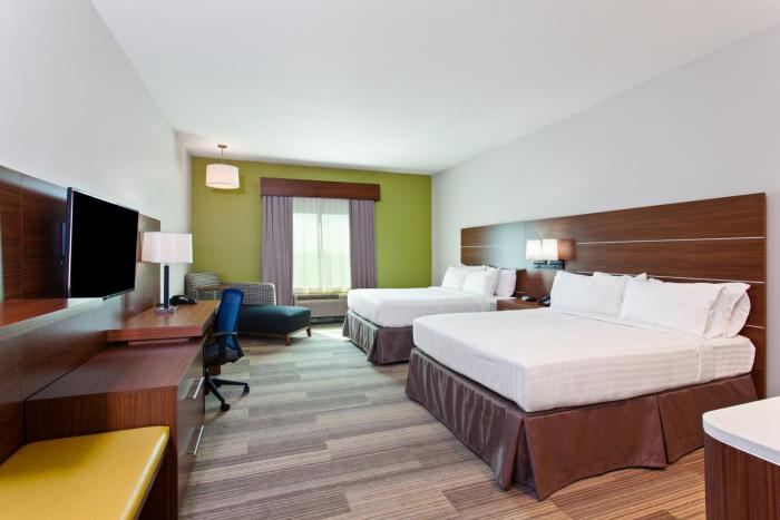 holiday inn express and suites houston s medical c