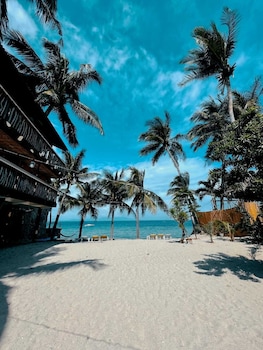 bamboo house beach lodge and restaurant