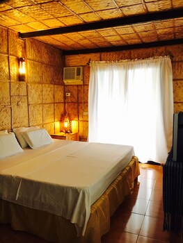 bamboo house beach lodge and restaurant