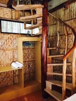 bamboo house beach lodge and restaurant