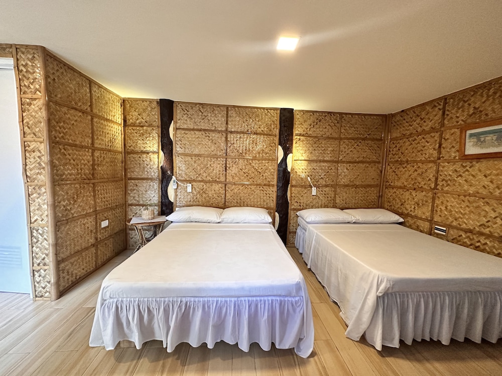 bamboo house beach lodge and restaurant