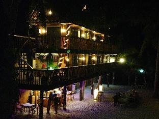 bamboo house beach lodge and restaurant
