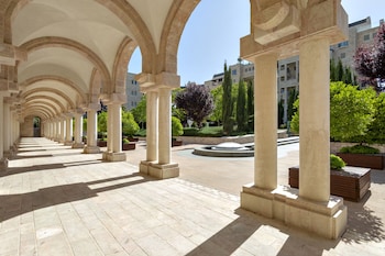 ymca three arches hotel