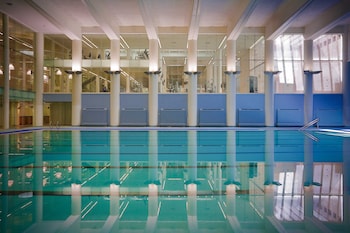 ymca three arches hotel