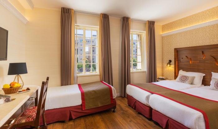 ymca three arches hotel