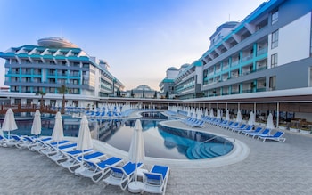 sensitive premium resort and spa all inclusive