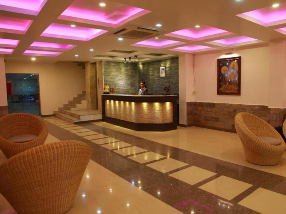 grand treat hotel