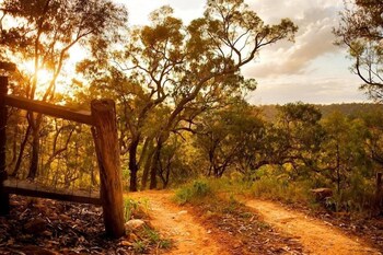 kurrajong trails and cottages