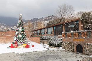 brickyard retreat at mutianyu great wall