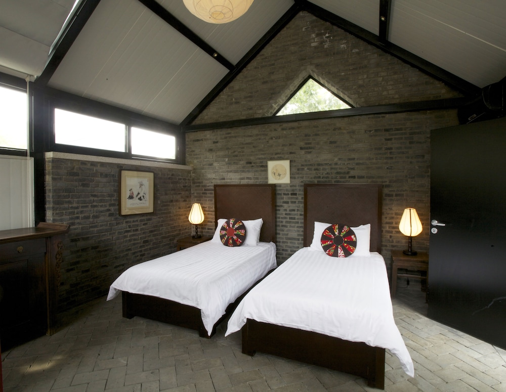 brickyard retreat at mutianyu great wall