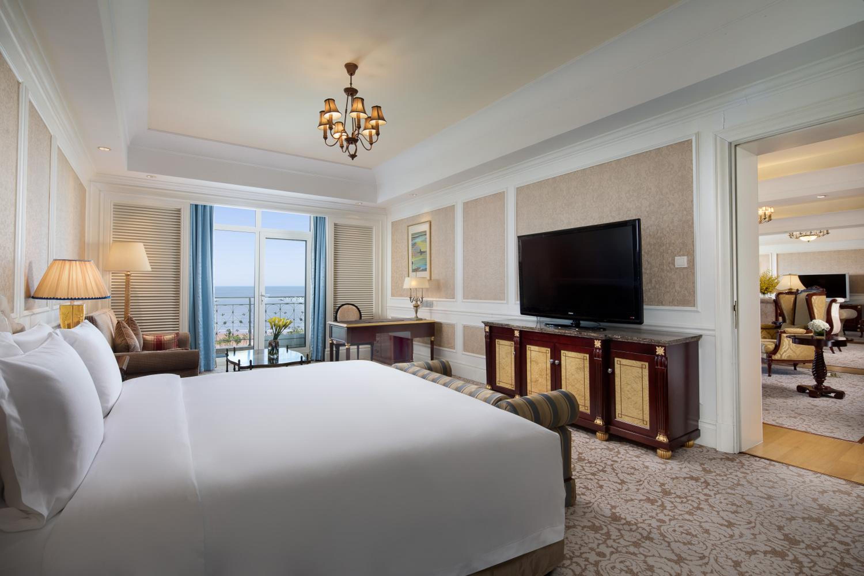 crowne plaza qingdao ocean spring resort an ihg hotel