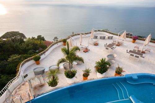 Grand Miramar All Luxury Suites & Residences,Puerto Vallarta>>Conchas Chinas,5 star