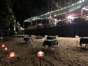 Koh Jum Ocean Beach Resort,Ko Jum>>Huai Nam Khao,2.5 star