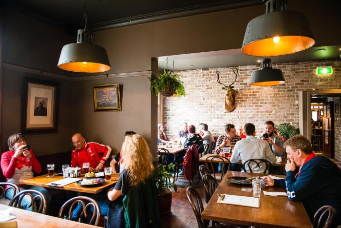 shakespeare hotel surry hills