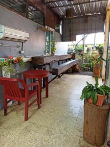mai khao