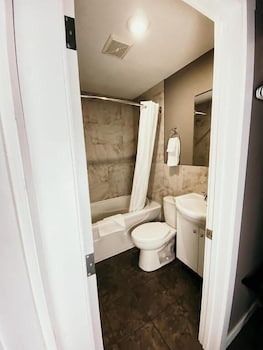 Hinton Highway Inn,Hinton>>Edson,3 star