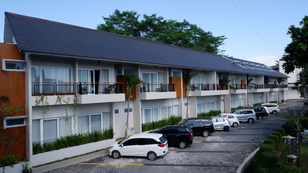 front one resort magelang