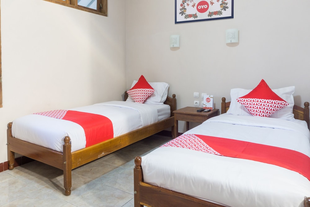 super oyo 942 srikandi hotel