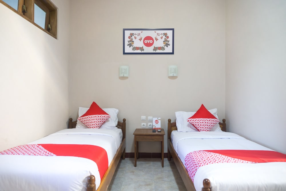 super oyo 942 srikandi hotel